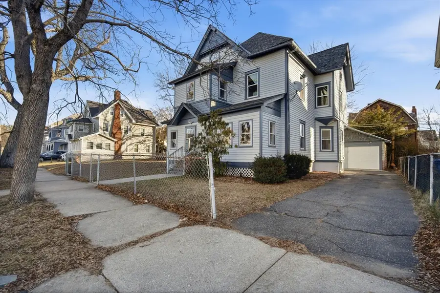 106 Amherst St, Springfield, MA 01109 - Image #3