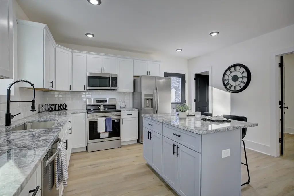 29 Griffin St, Palmer, MA 01069 - Image #1