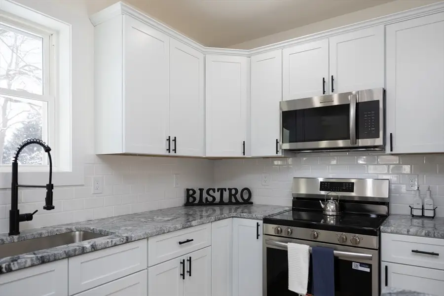 29 Griffin St, Palmer, MA 01069 - Image #2