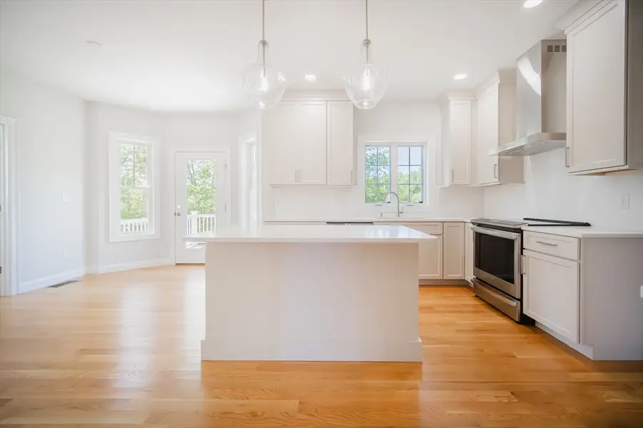 11 Strongwater Drive, Salem, MA 01970 - Image #3