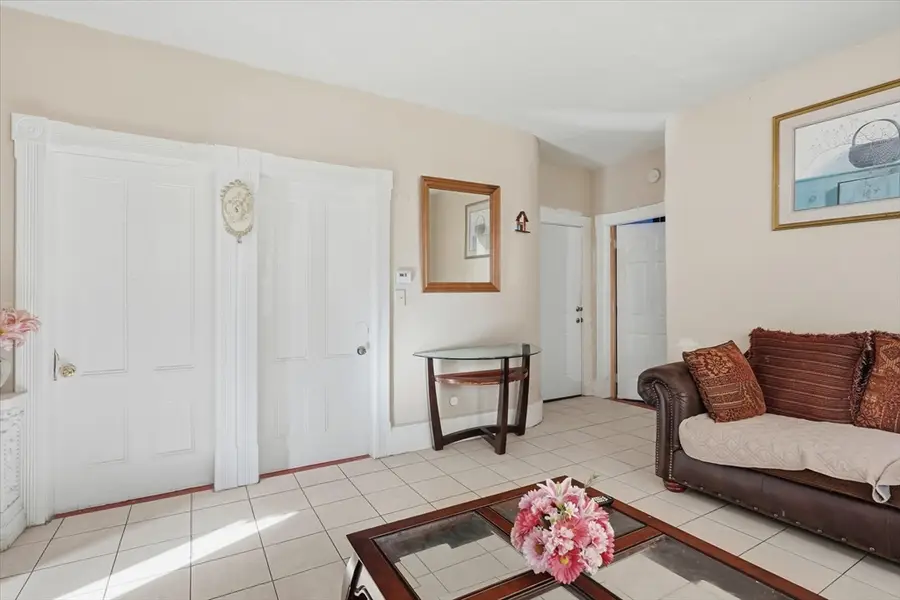 40 Fairmont St, Lawrence, MA 01841 - Image #3