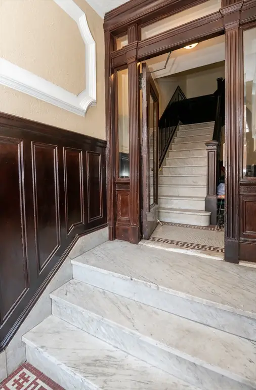 21 Green St #3, Brookline, MA 02446 - Image #3