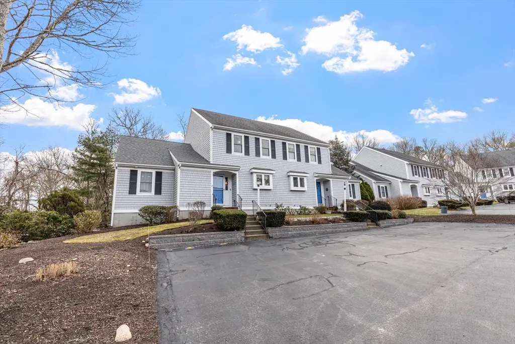 37 Carlson Ln #12, Falmouth, MA 02540 - Image #1