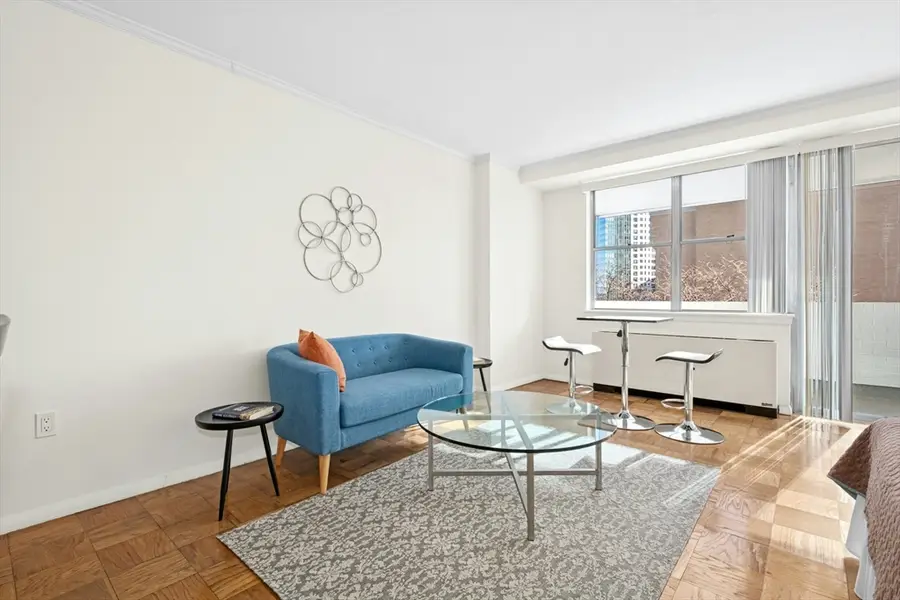 6 Whittier Pl #8F, Boston, MA 02114 - Image #3