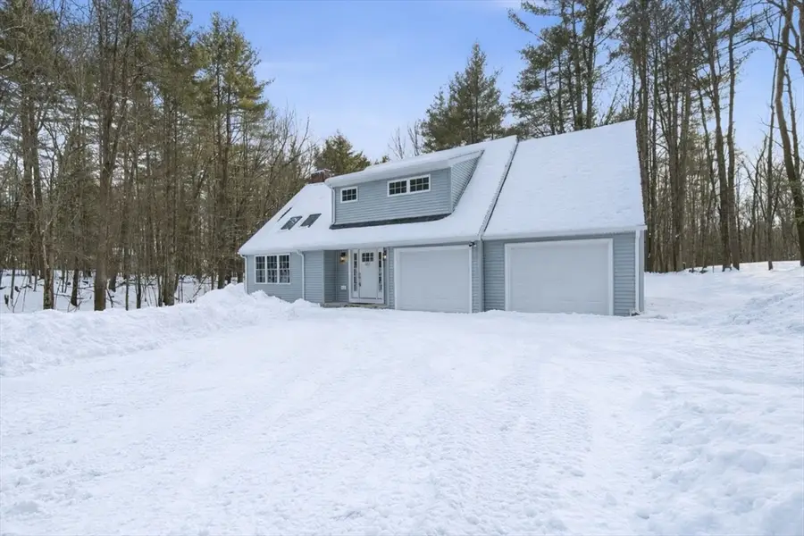 122 Jewett St, Pepperell, MA 01463 - Image #2