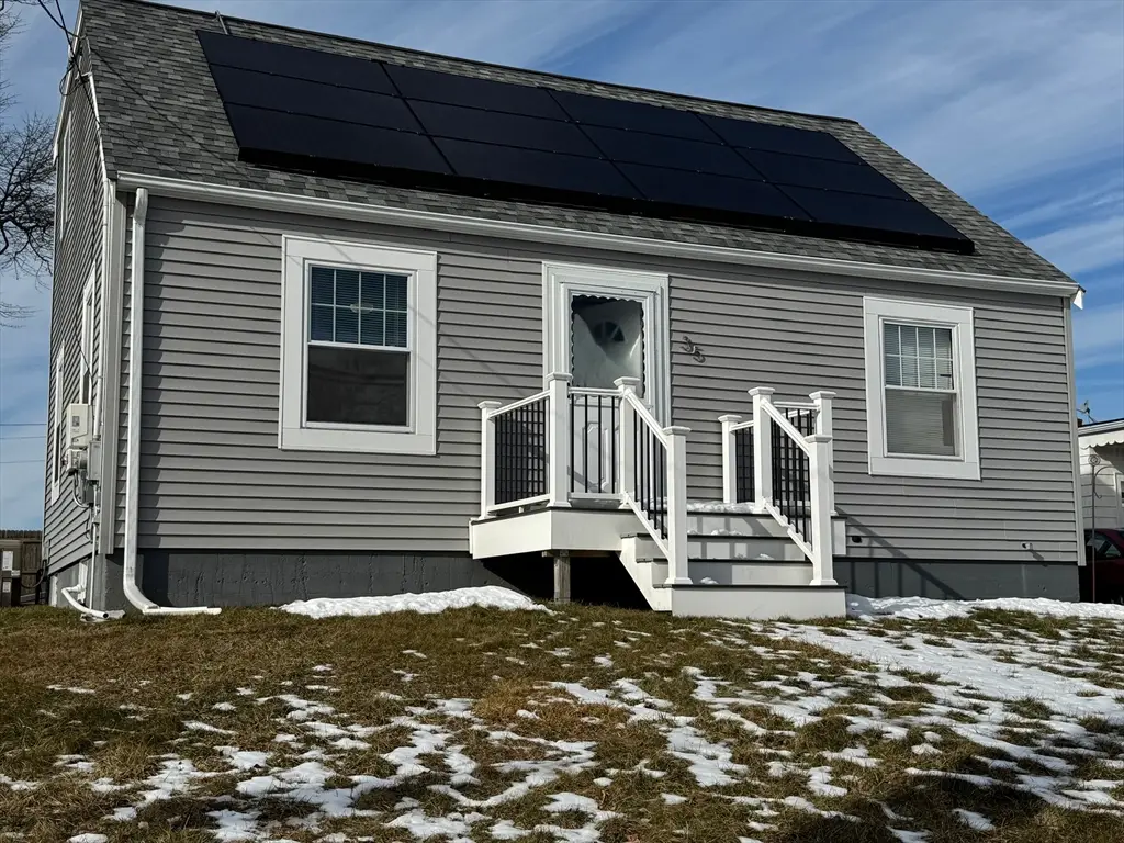 35 Randall Ave, Somerset, MA 02726 - Image #1