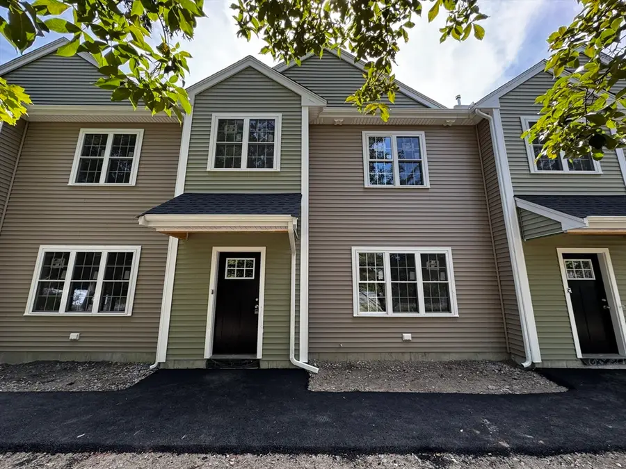 29 Johnson St #B, Taunton, MA 02780 - Image #2
