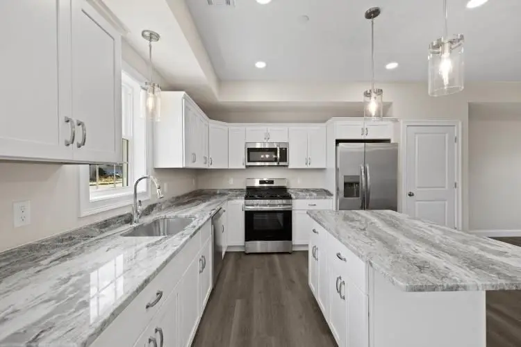 29 Johnson St #B, Taunton, MA 02780 - Image #3