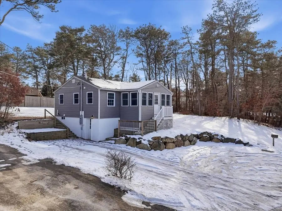 9 Blissful Ln, White Island Shores, MA 02538 - #2