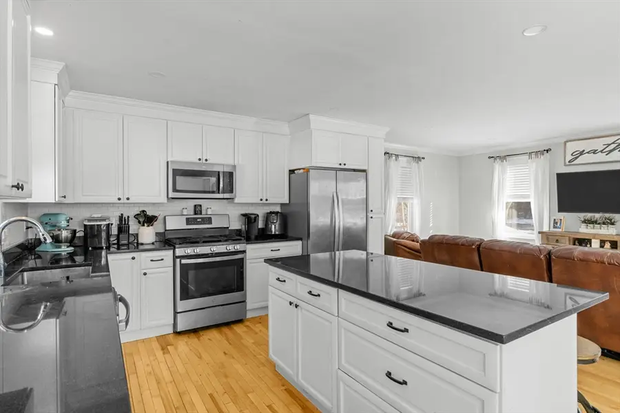 1597 Santuit-newtown Rd, Cotuit, MA 02635 - Image #2