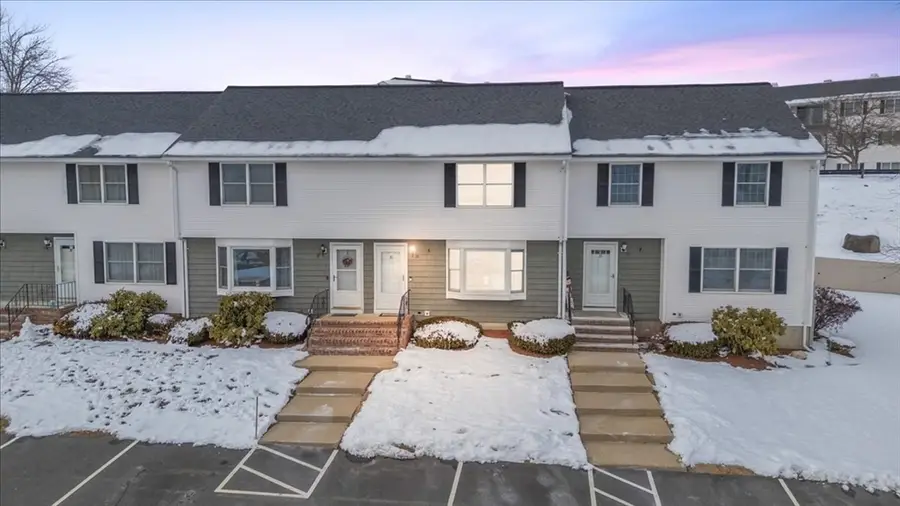 35 Christopher Dr #35, Methuen, MA 01844 - Image #2