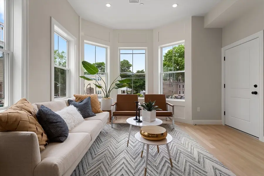 32 Wentworth St #2, Boston, MA 02124 - Image #3