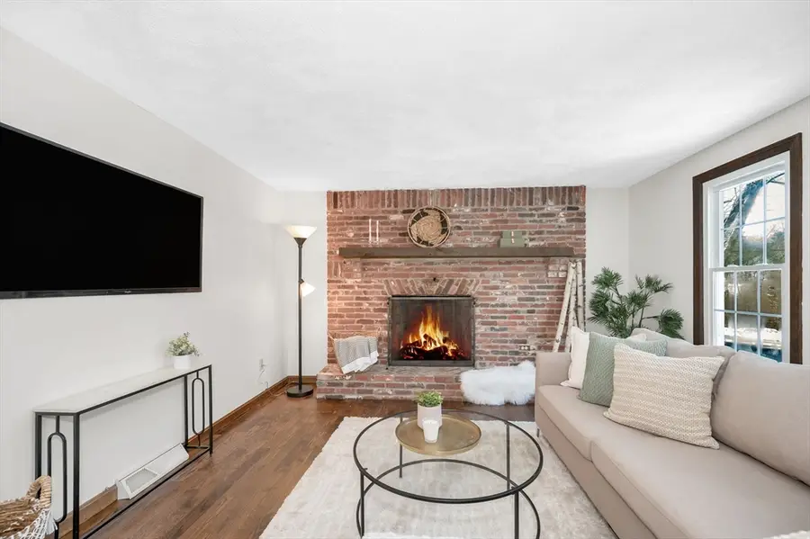 50 Glenwood Road, Tewksbury, MA 01876 - Image #2