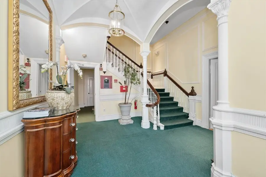 365 Beacon St, Boston, MA 02116 - Image #2