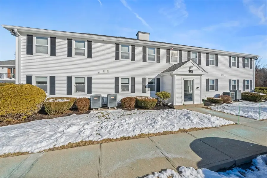 104 Norton Ave #12, Easton, MA 02375 - Image #2