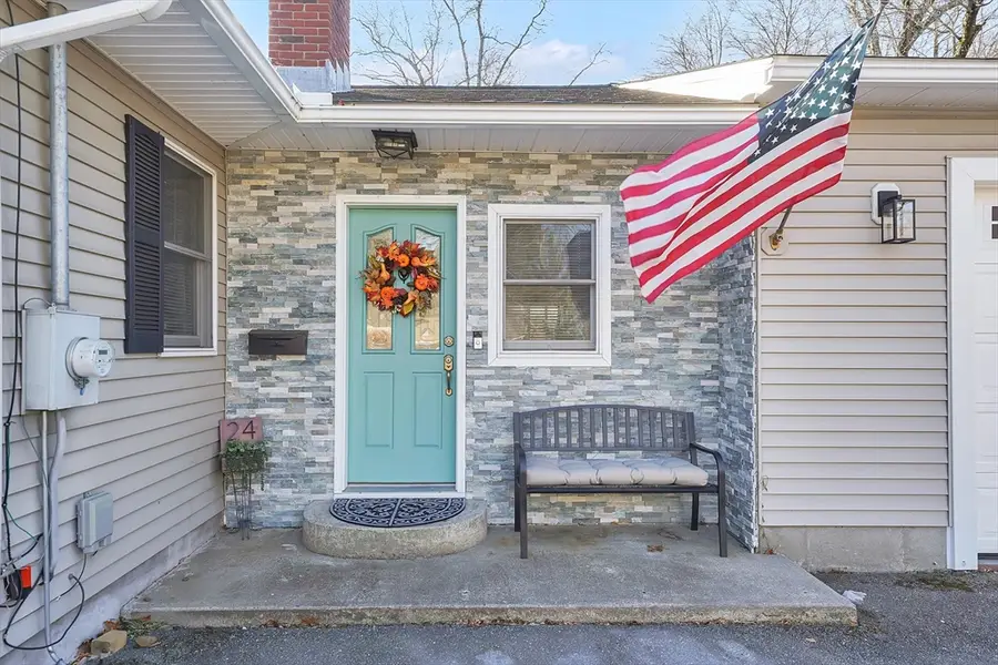 24 Grandview St, South Hadley, MA 01075 - Image #2