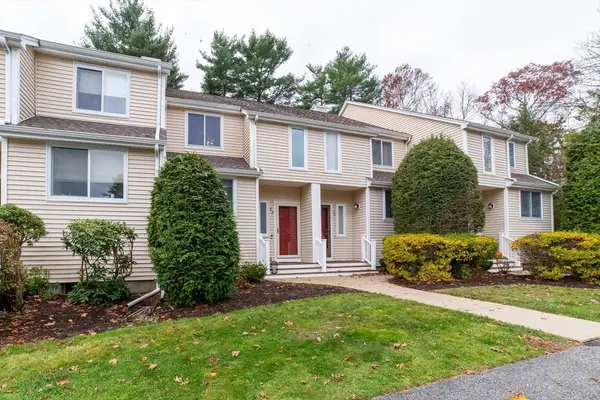 23 Gaslight Ln #23, Easton, MA 02356