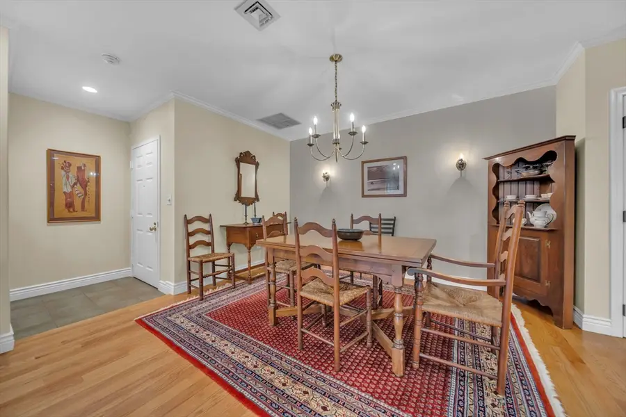 19 Highland Court #19, Needham, MA 02492 - Image #2