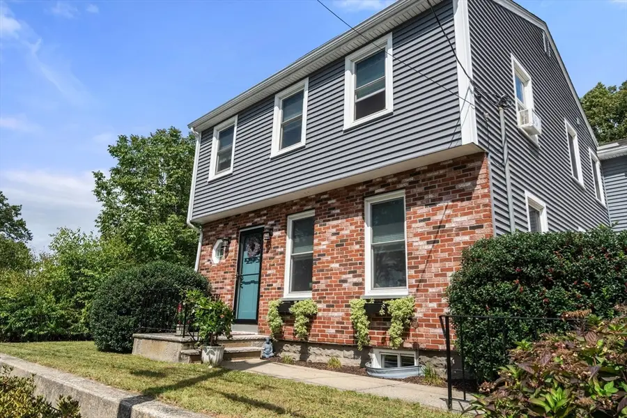 4 Waite Ave, Burlington, MA 01803 - Image #3