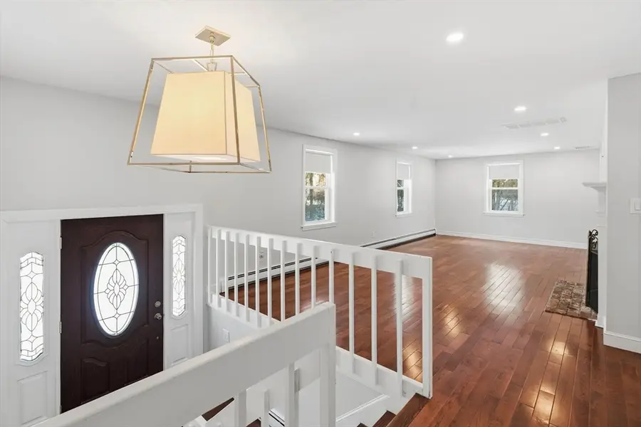 17-1/2 Averill St, Topsfield, MA 01983 - Image #2