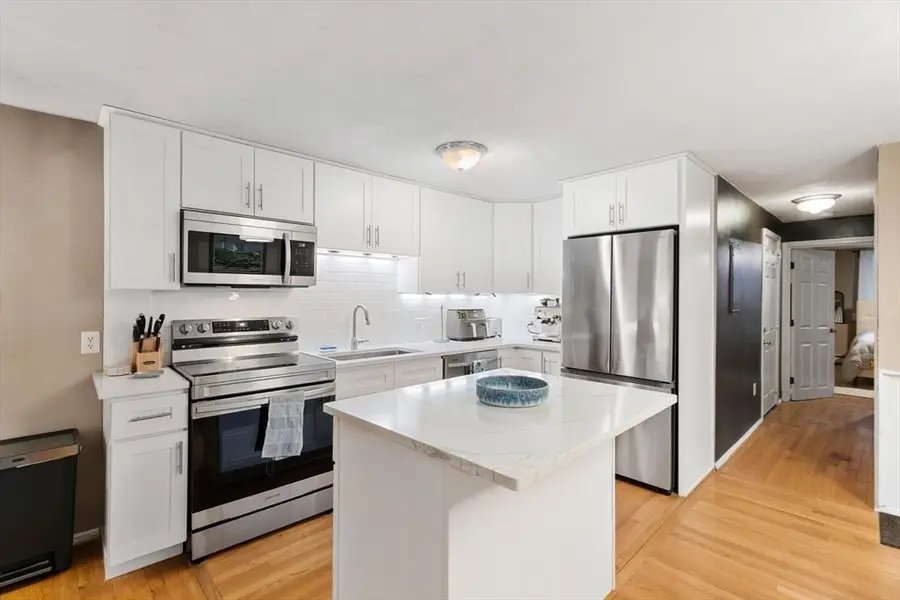 54 Temple Street #1, Boston, MA 02114 - Image #3