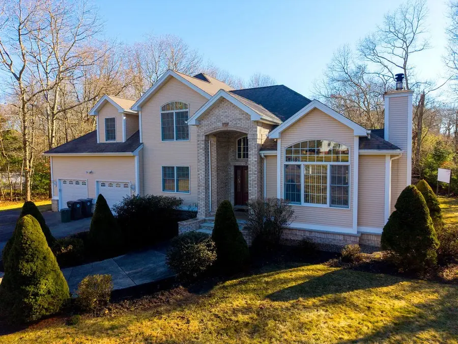 23 Millers Dr, Dartmouth, MA 02747 - Image #3