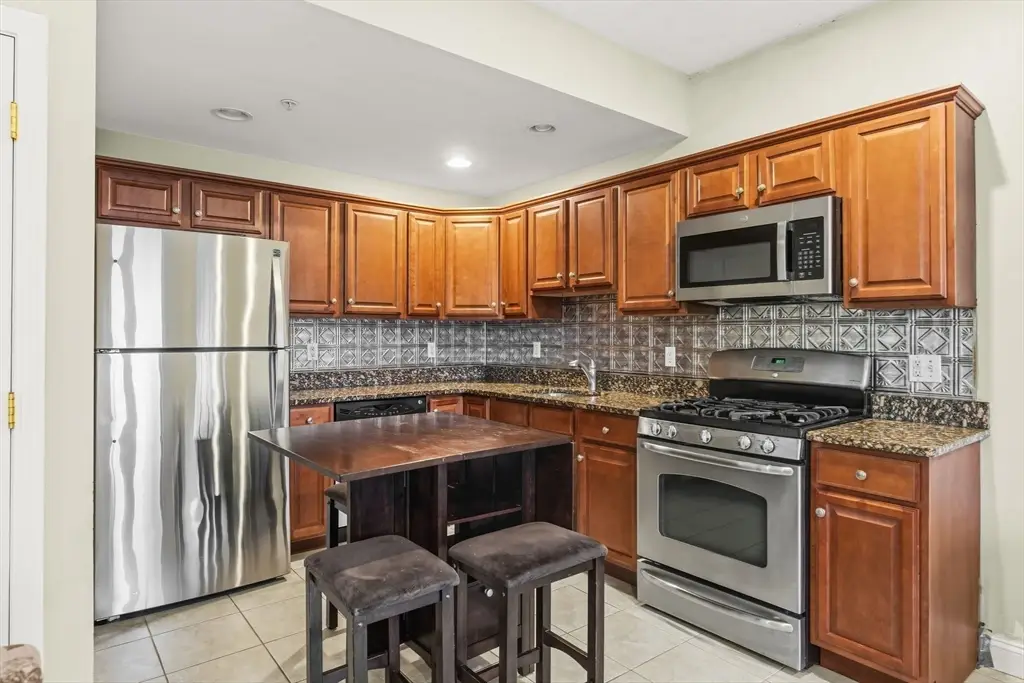 910 Saratoga Street #5, Boston, MA 02128 - Image #1