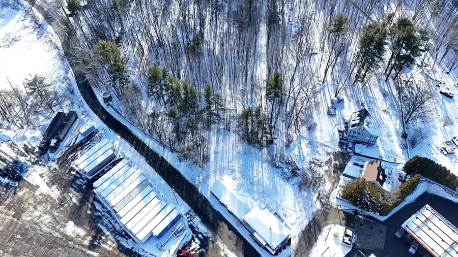 6 Gillespie Rd, Charlton, MA 01507 - Image #2