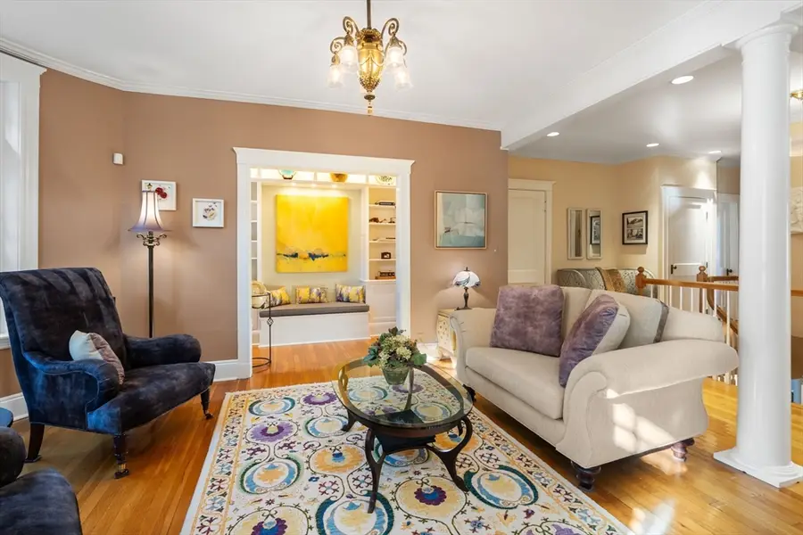 195 Winthrop Rd #1, Brookline, MA 02445 - Image #3