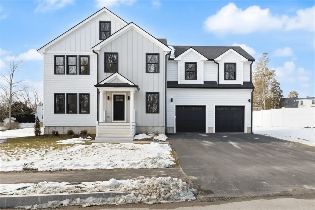 19 Brothers Way/295 Dean St, Norwood, MA 02062 - Image #1