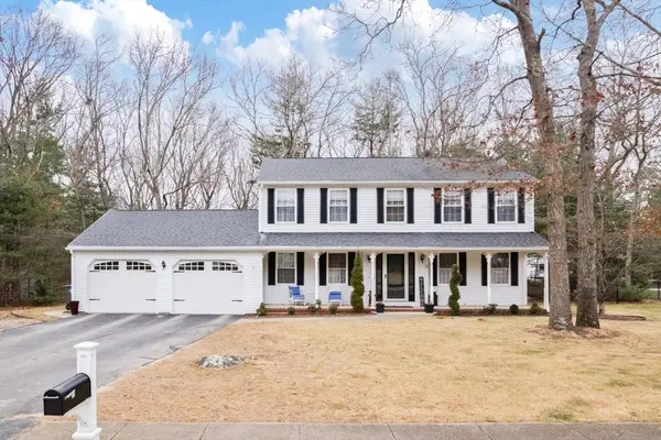 5 Tamarack Trail, Coventry, RI 02816