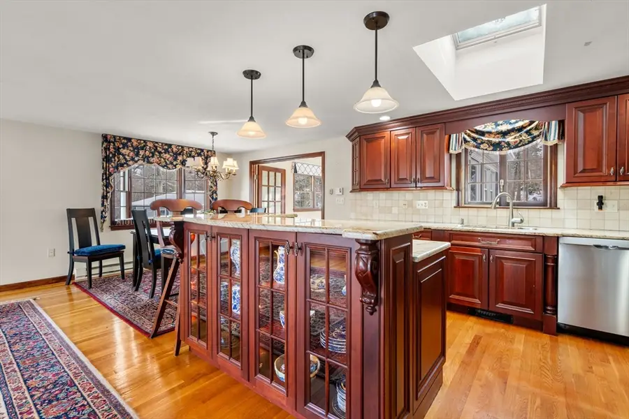 84 Crosby Rd, Marlborough, MA 01752 - Image #2