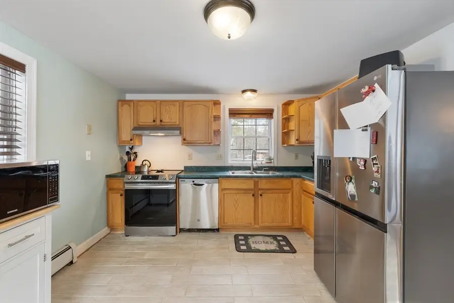 395 S Main St, Orange, MA 01364 - Image #3