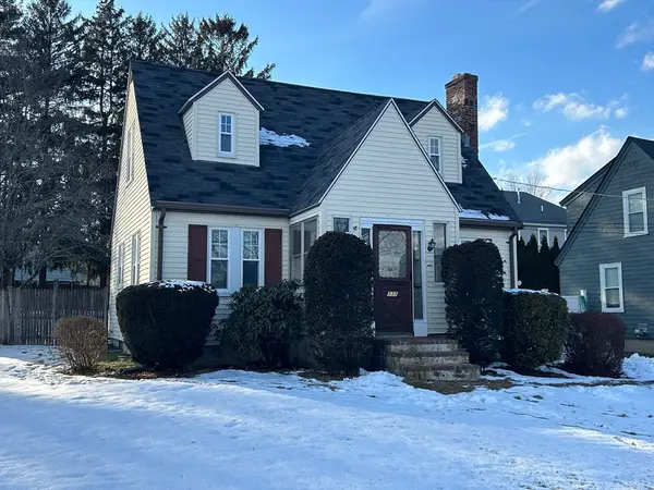 131 Neponset St, Norwood, MA 02062