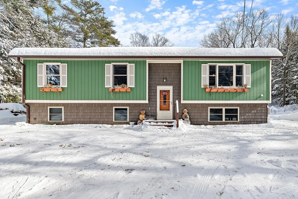 1495 W Royalston Rd, Athol, MA 01331 - Image #1
