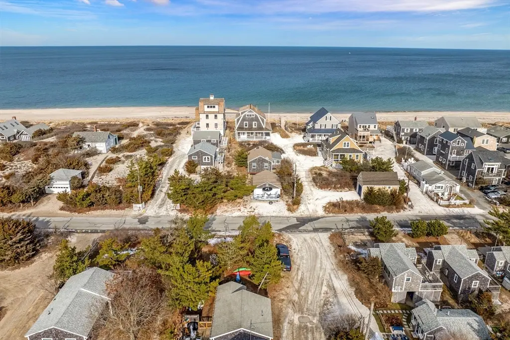 174 N Shore Blvd #1, East Sandwich, MA 02537 - Image #1