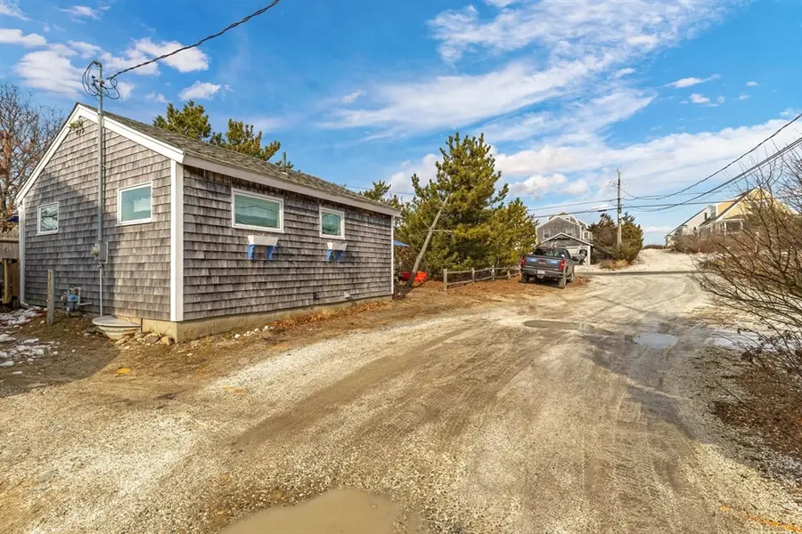 174 N Shore Blvd #1, East Sandwich, MA 02537 - Image #2