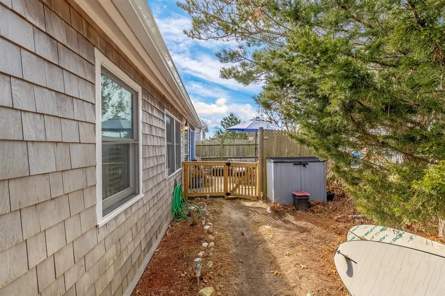174 N Shore Blvd #1, East Sandwich, MA 02537 - Image #3