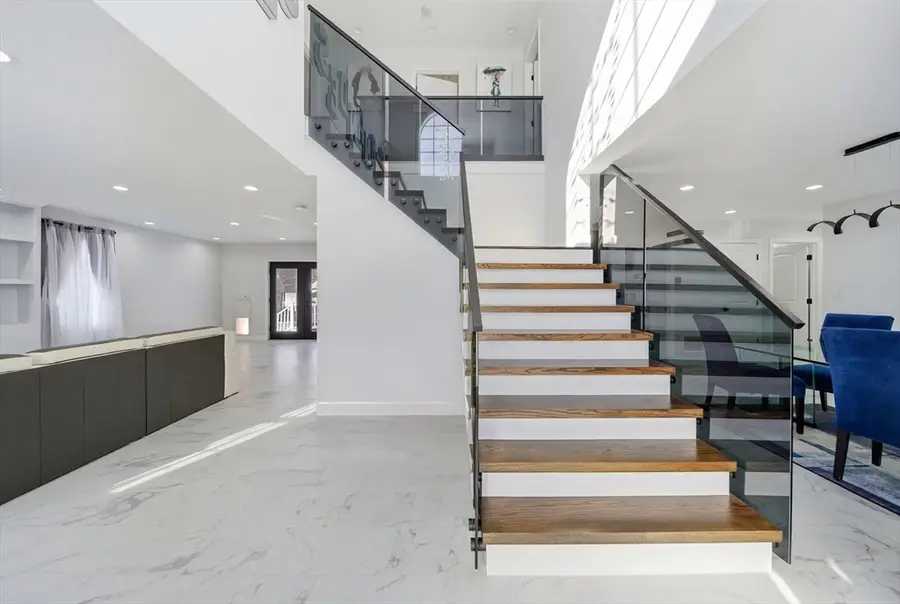 5 Nottingham Cir, Swansea, MA 02777 - Image #3