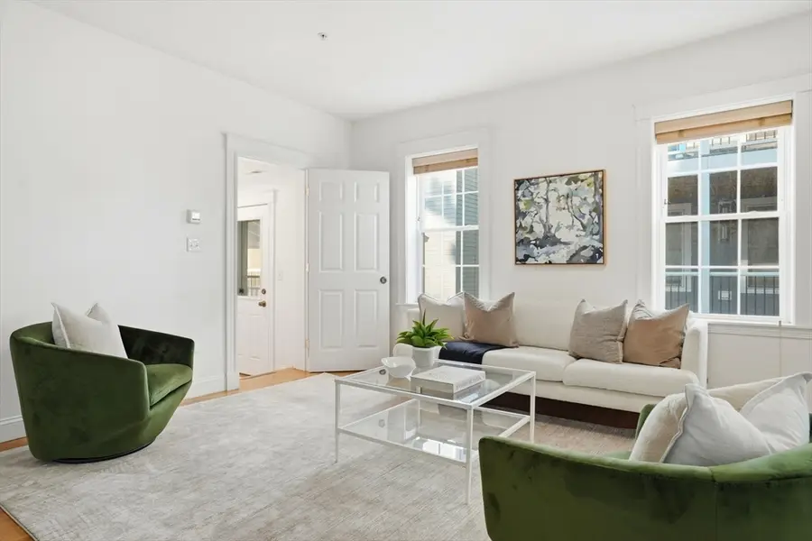 172-174 Auburn Street #3, Cambridge, MA 02139 - Image #2