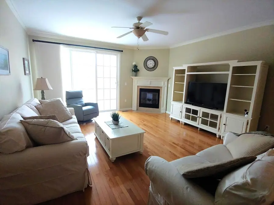 43 Grey Wolf Dr. #13, Franklin, MA 02038 - Image #2