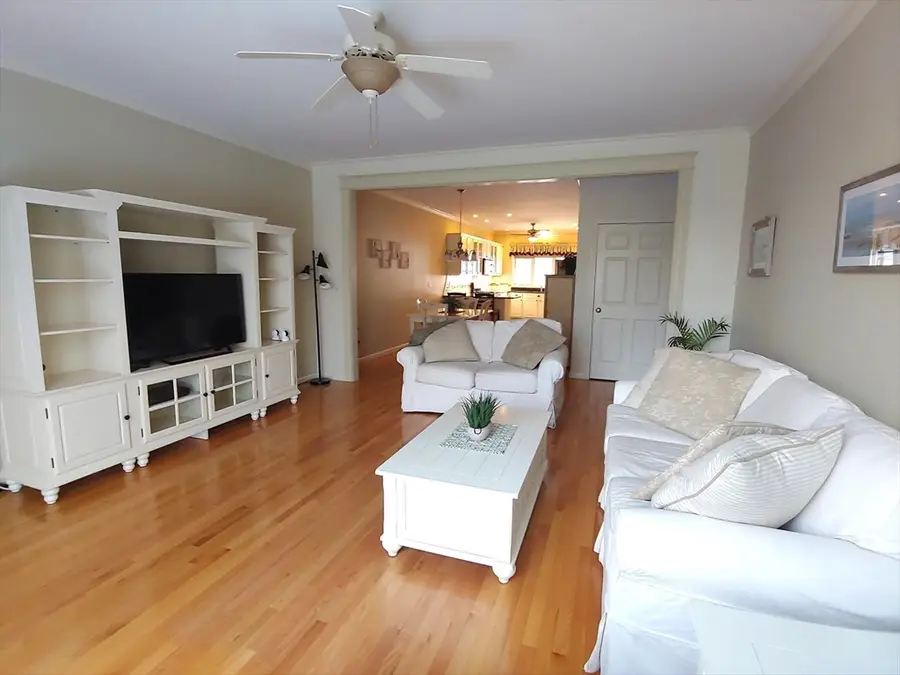 43 Grey Wolf Dr. #13, Franklin, MA 02038 - Image #3