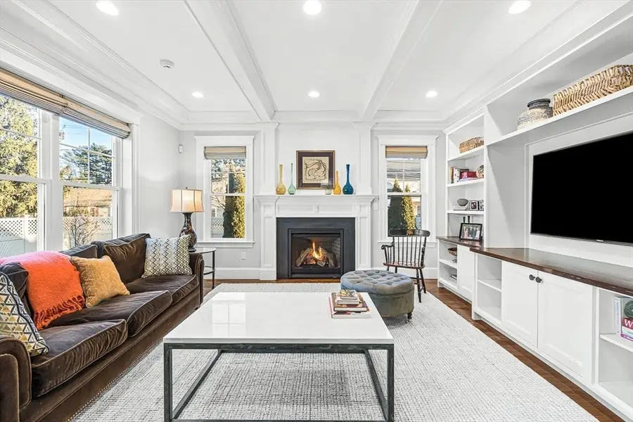 25 Cavanaugh Path, Newton, MA 02459 - Image #2