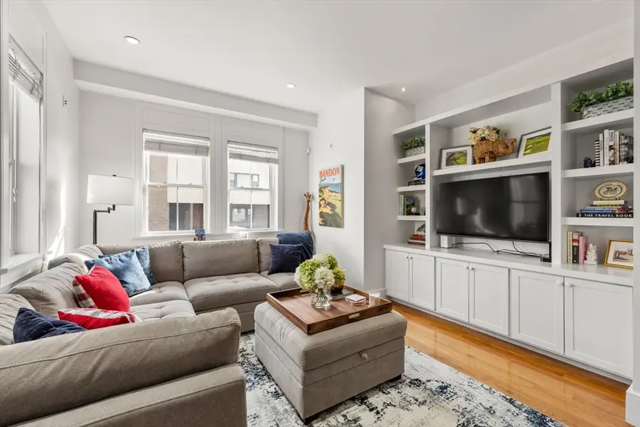 250 C Street #4, Boston, MA 02127 - Image #2