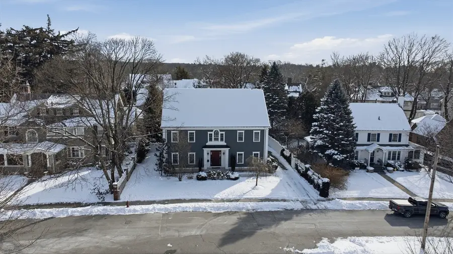 10 Sheffield West, Winchester, MA 01890 - Image #3