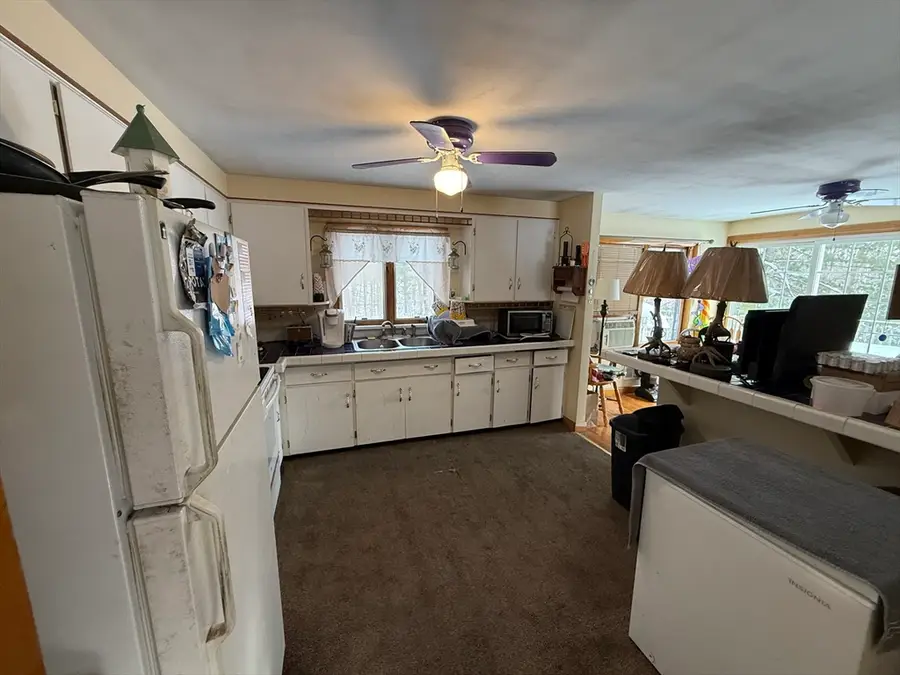 214 Pike Ave, Attleboro, MA 02703 - Image #3