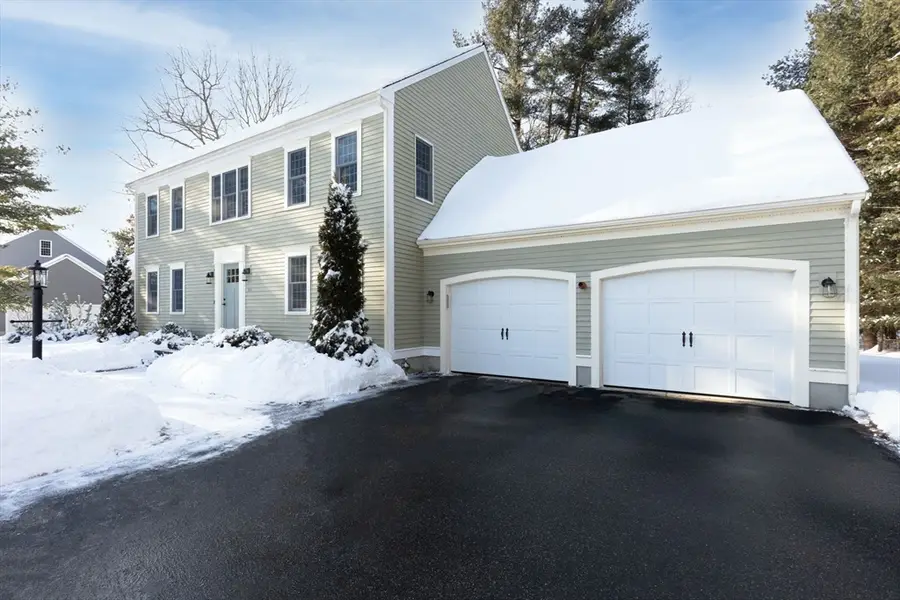 65 Harvest Ln, Bridgewater, MA 02324 - Image #2