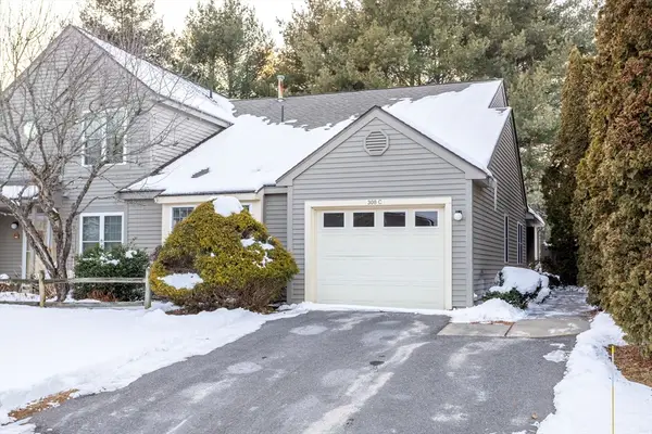 308 Ridgefield Cir #C, Clinton, MA 01510