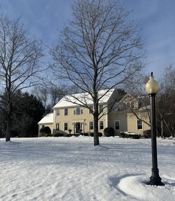 36 Bayberry Ln, Hanover, MA 02339 - Image #1