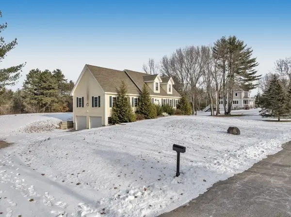 49 Chisholm Trail, Lancaster, MA 01523 - Image #2